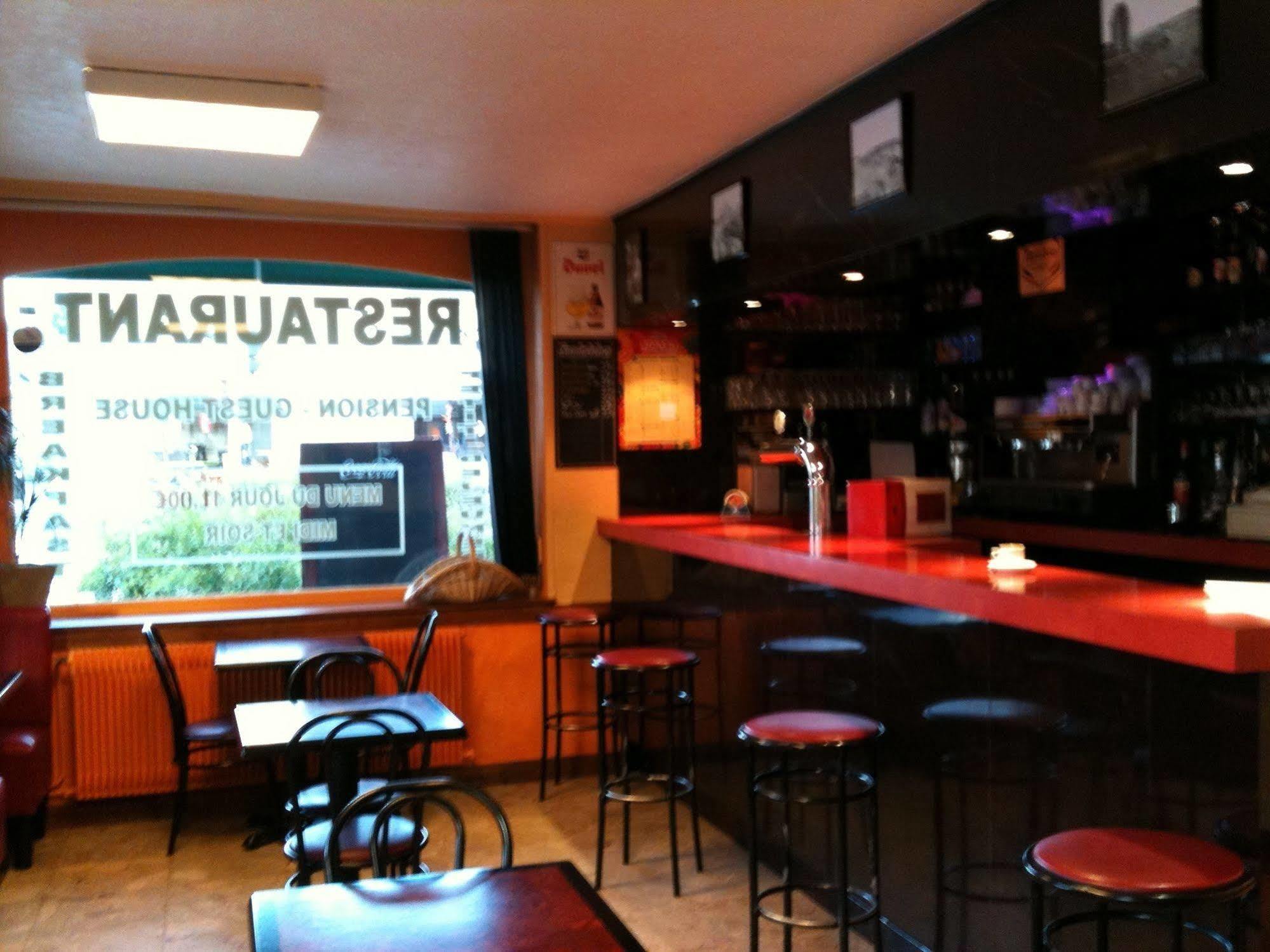 Hotel & Restaurant Hanoi Station Saint-Malo Eksteriør billede